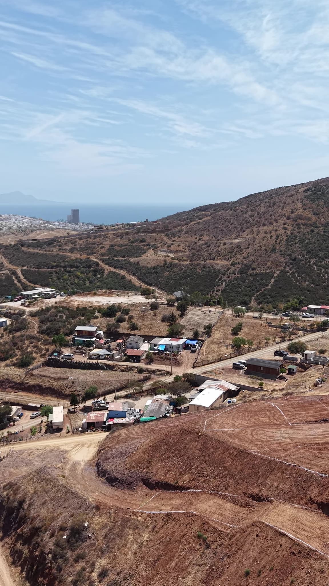 Vista aérea de las zonas y huellas de circulación en Privada La Herradura, El Sauzal