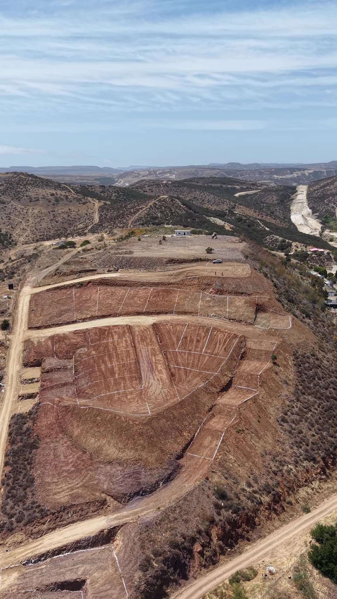 Cerco perimetral de la privada cerrada en El Sauzal, Baja California